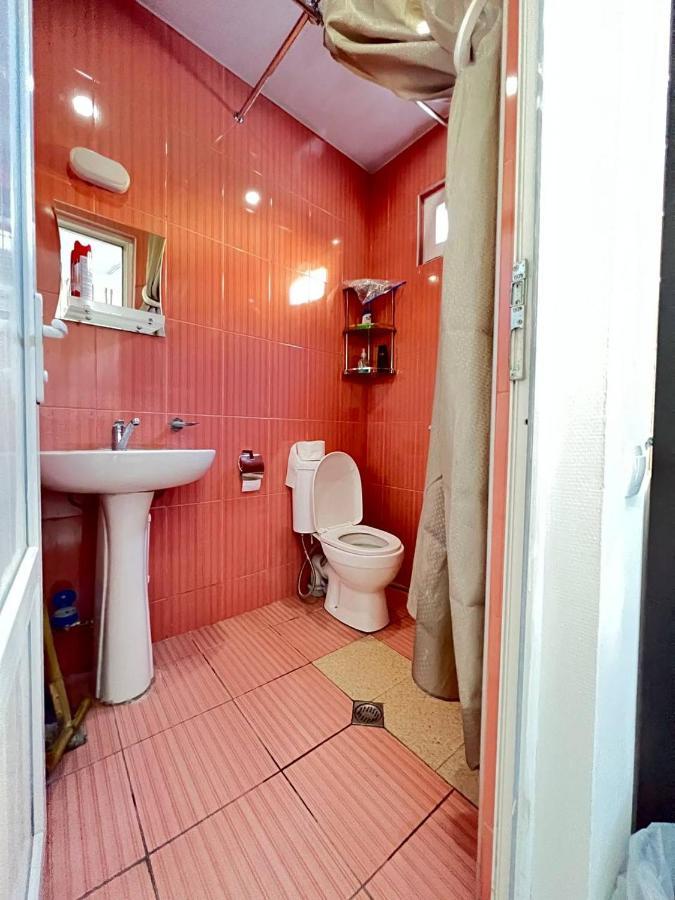 "Modeli" Hostel Tbilisi Bagian luar foto