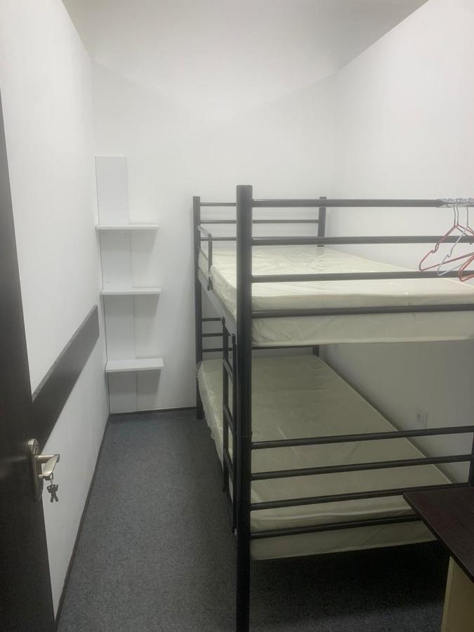 "Modeli" Hostel Tbilisi Bagian luar foto