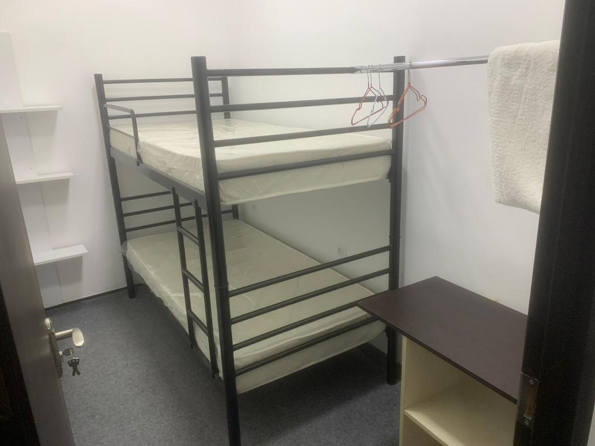 "Modeli" Hostel Tbilisi Bagian luar foto